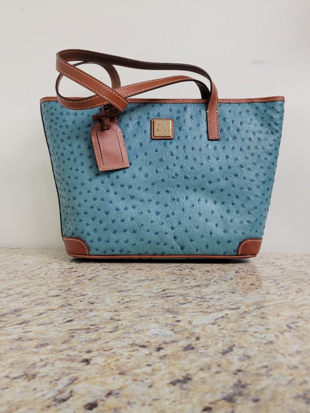 Dooney & Bourke - Picture 1 of 2